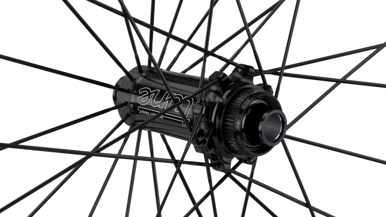 Tune Race 23 Endurance Boost Disc Center Lock 29" Laufradsatz – Bild 3