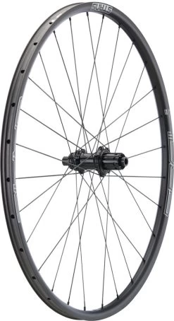 Tune Schwarzbrenner 20 Skyline Disc Center Lock Carbon 28" Laufrad